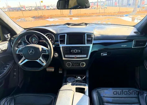 2016 Mercedes-Benz Gl 63 Amg z USA, uszkodzony, nr VIN 4JGDF7EE9GA710799